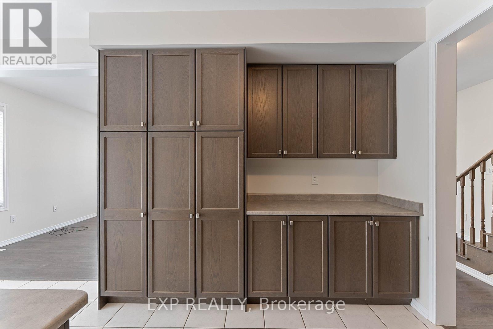 1 HONEY COMB TRAIL Image 14