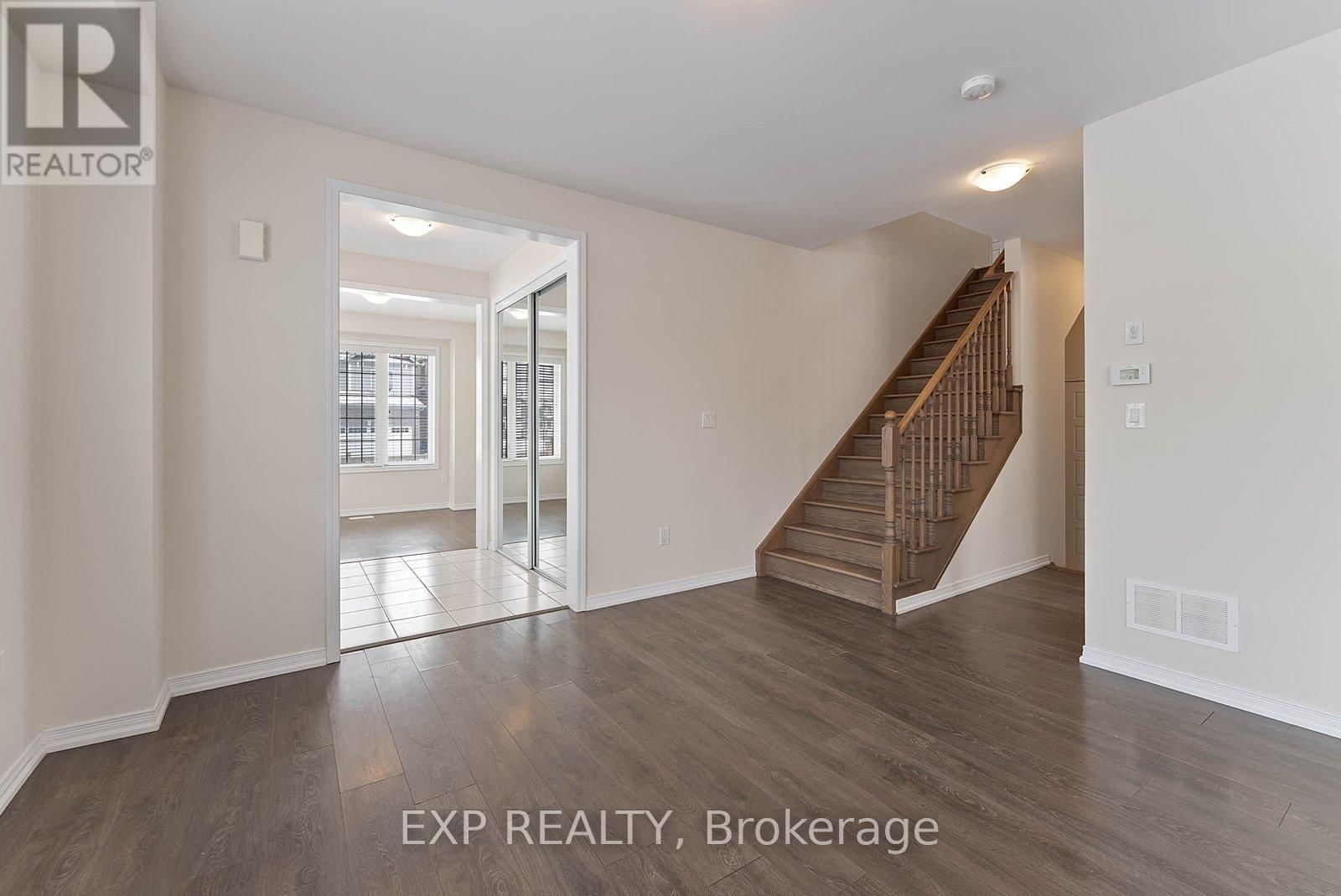 1 HONEY COMB TRAIL Image 17