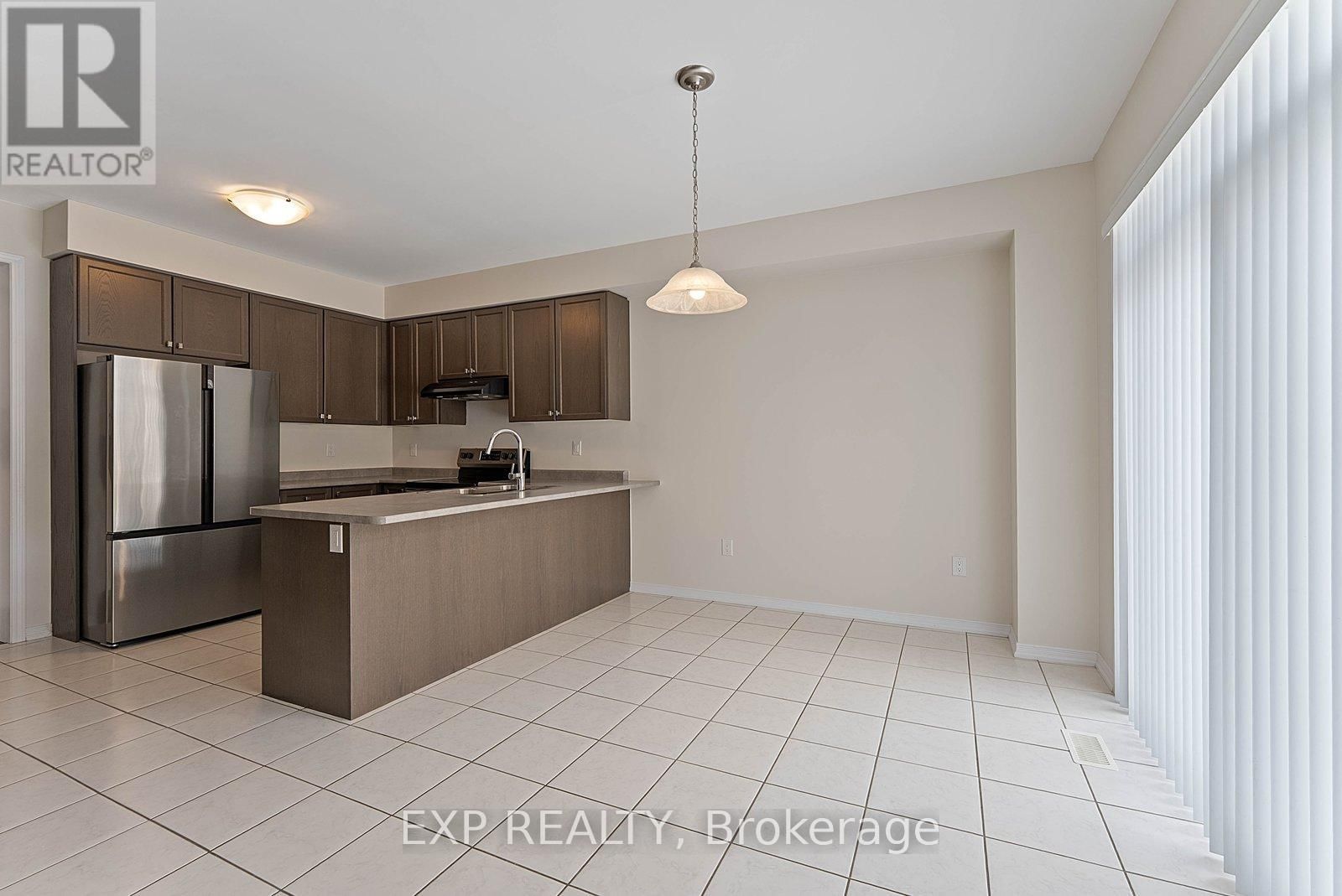 1 HONEY COMB TRAIL Image 6