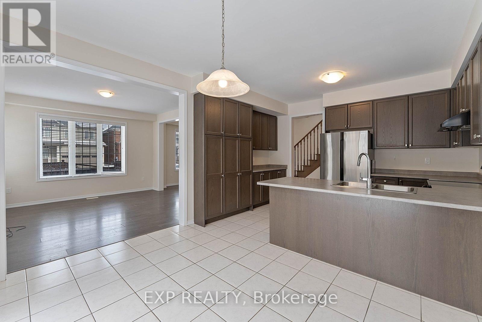 1 HONEY COMB TRAIL Image 8