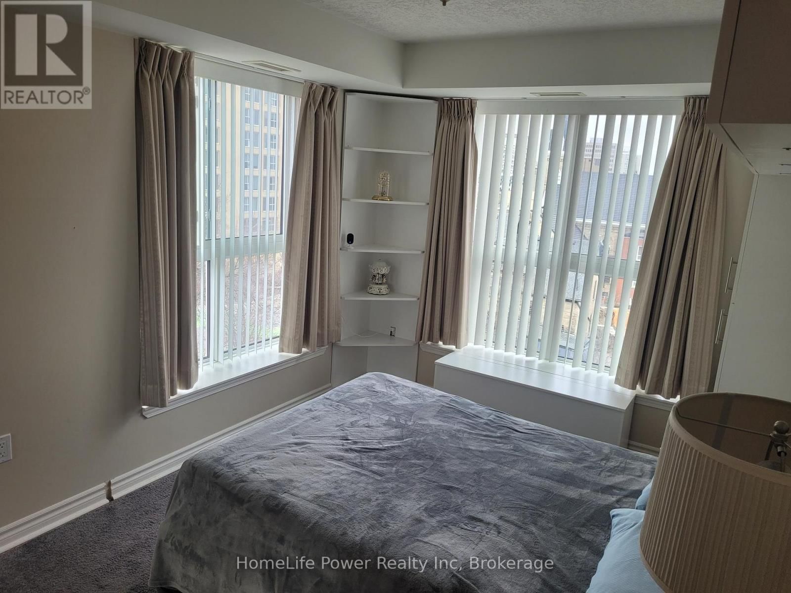 409 - 20 ST GEORGE STREET Image 17