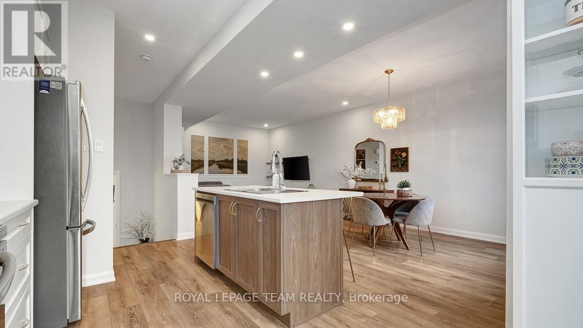 520 AGLISH MEWS Image 15