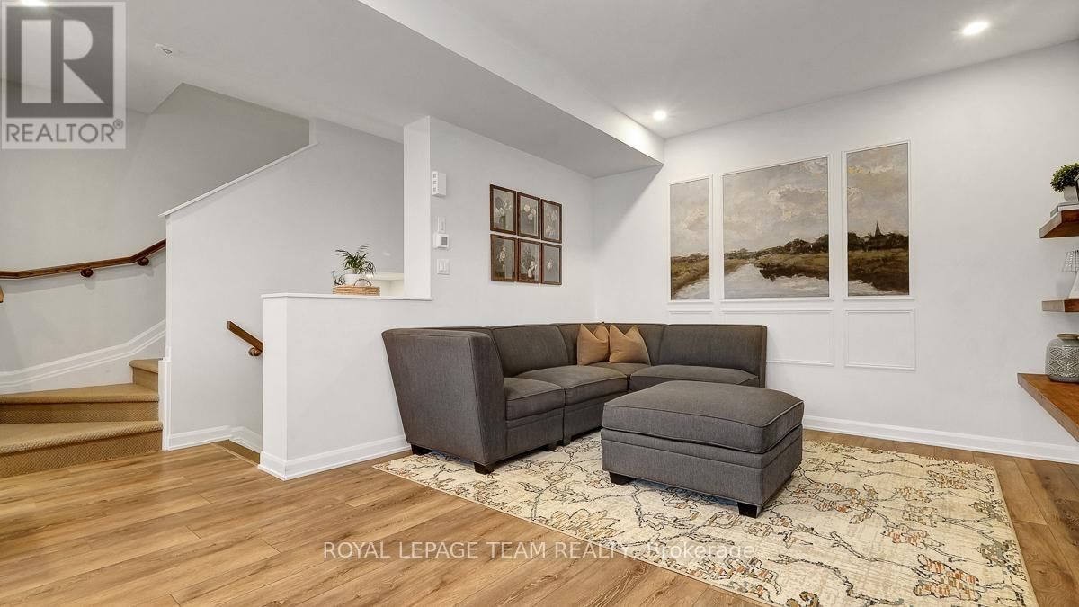 520 AGLISH MEWS Image 5