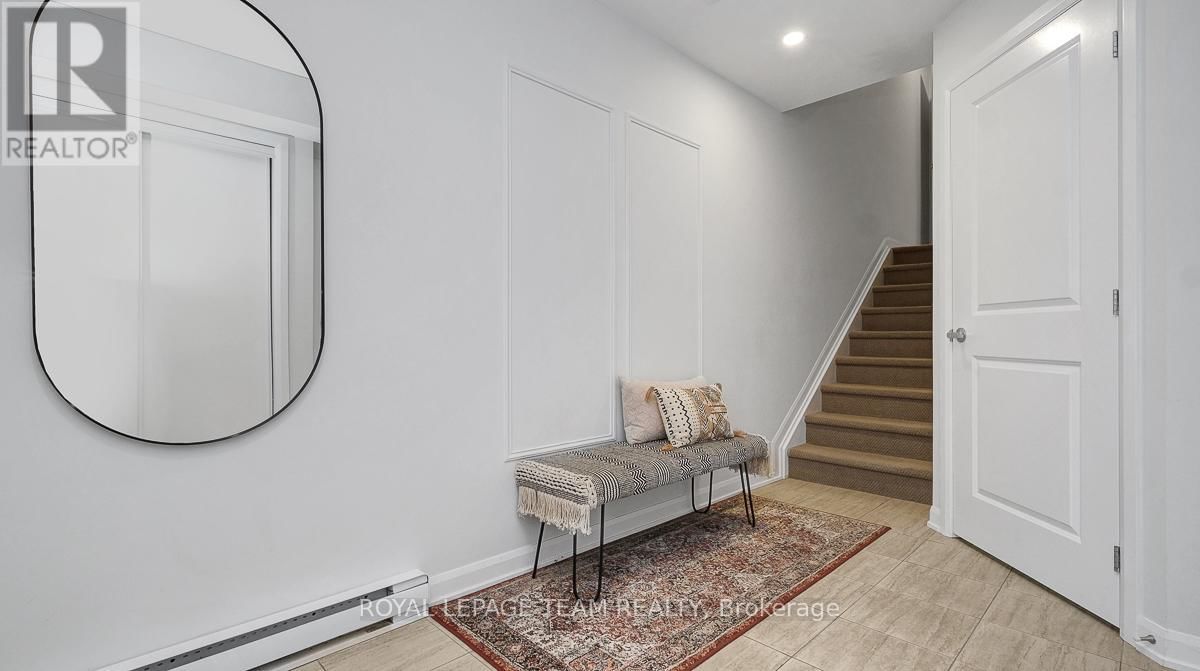 520 AGLISH MEWS Image 7