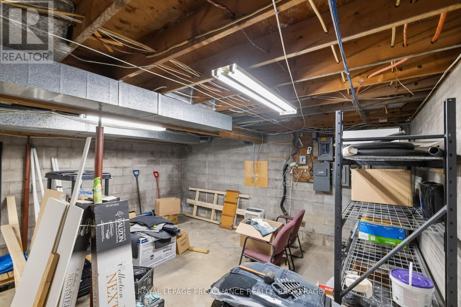 624 PRINCESS STREET Image 10