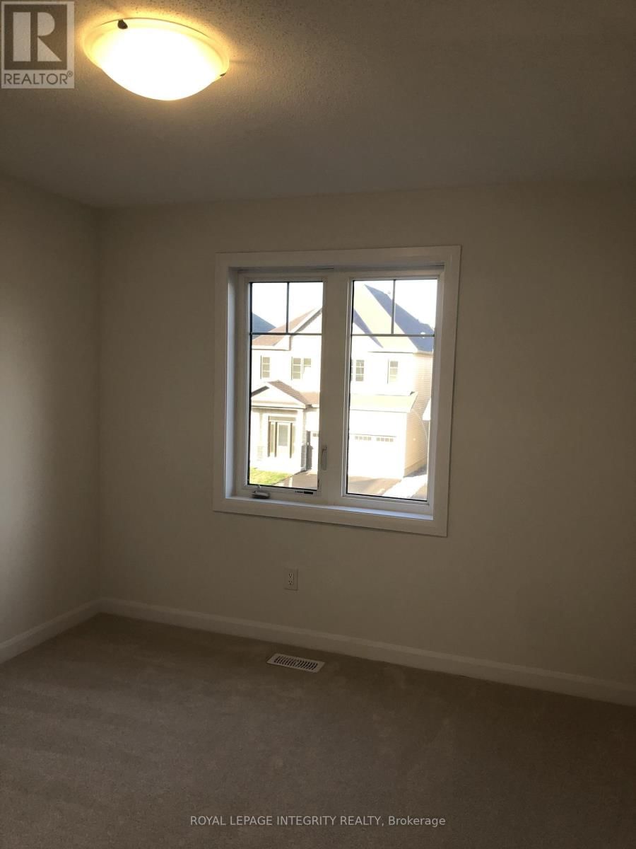 130 MAYNOOTH COURT Image 7