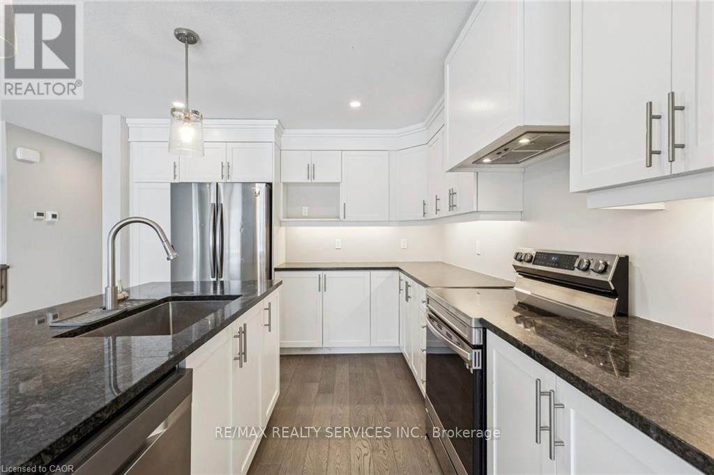 133 JEFFEREY WAY Image 12