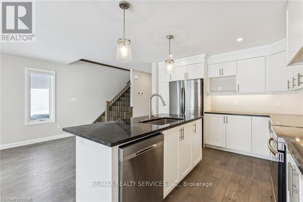 133 JEFFEREY WAY Image 13