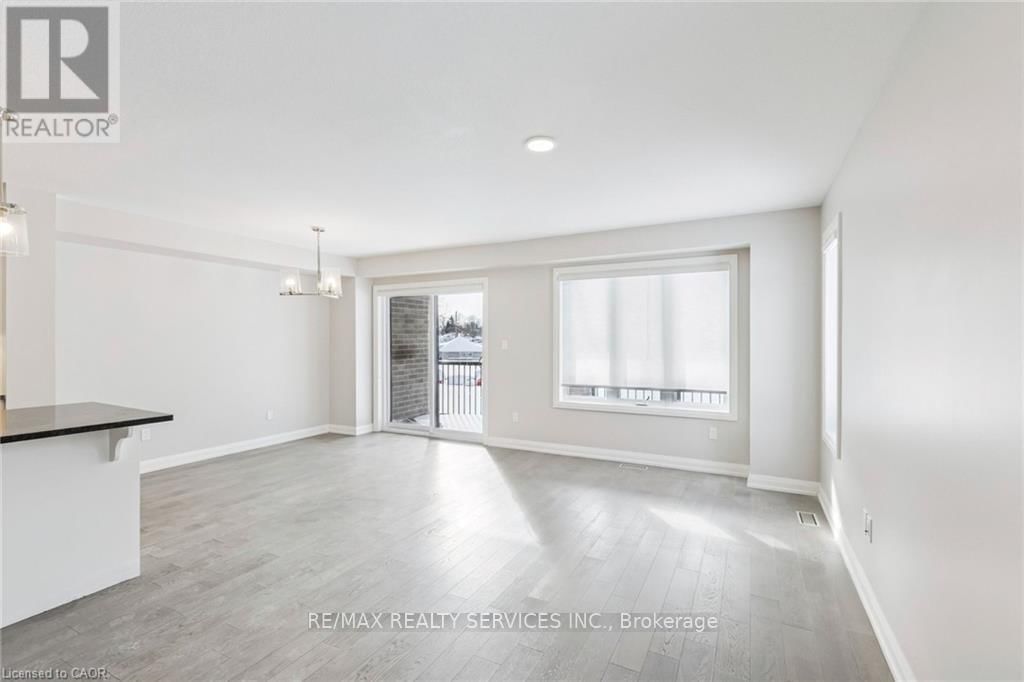 133 JEFFEREY WAY Image 23