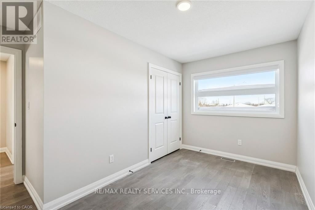 133 JEFFEREY WAY Image 32