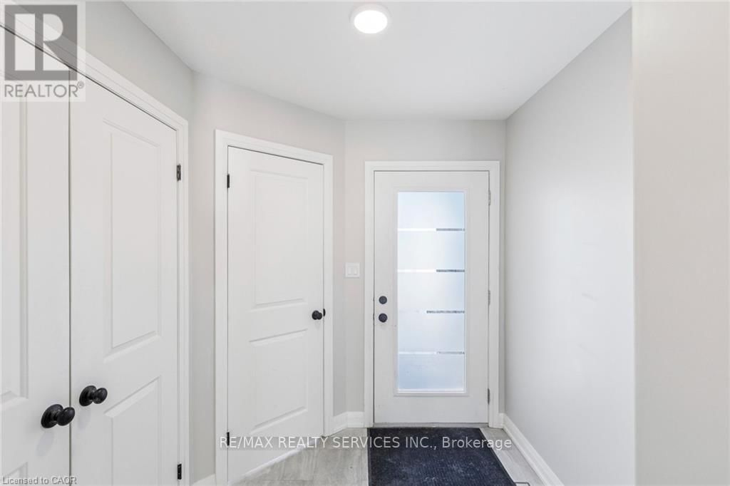 133 JEFFEREY WAY Image 6