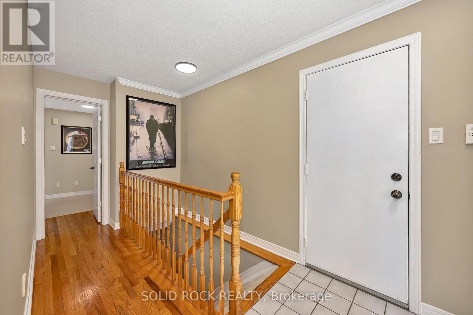 2 NEWBOROUGH CRESCENT Image 16