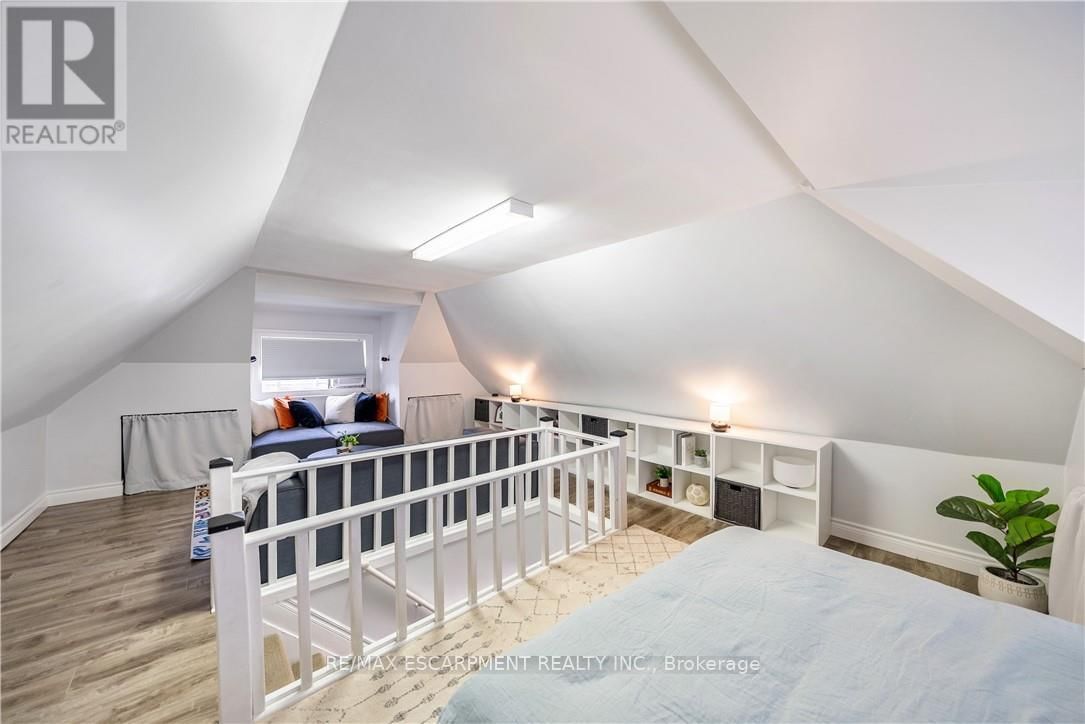 30 LOTTRIDGE STREET Image 32