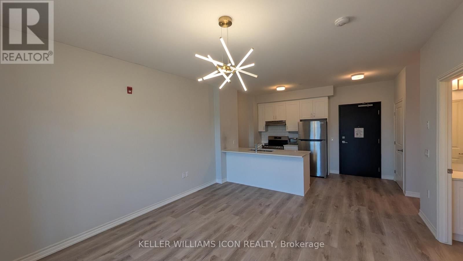 112 - 1350 HEMLOCK ROAD Image 10