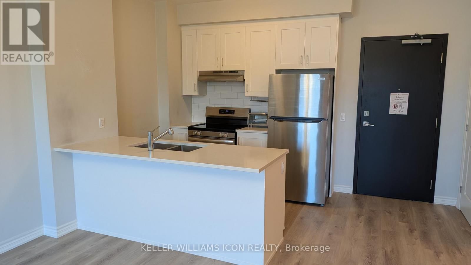 112 - 1350 HEMLOCK ROAD Image 12