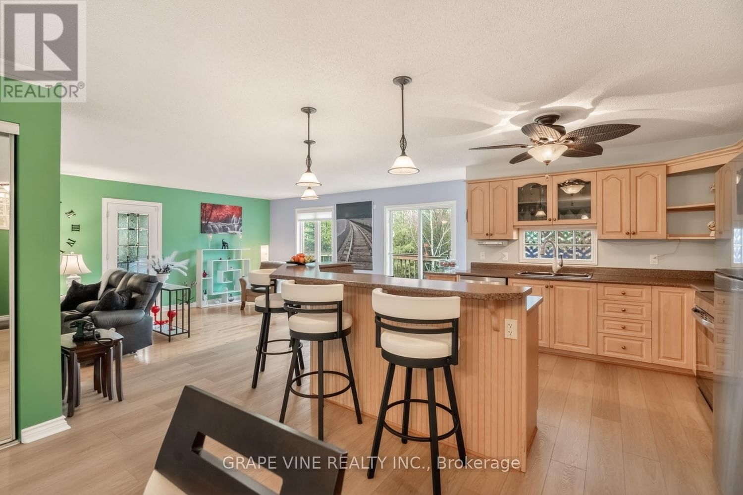 119 SIERRA WOODS DRIVE Image 11