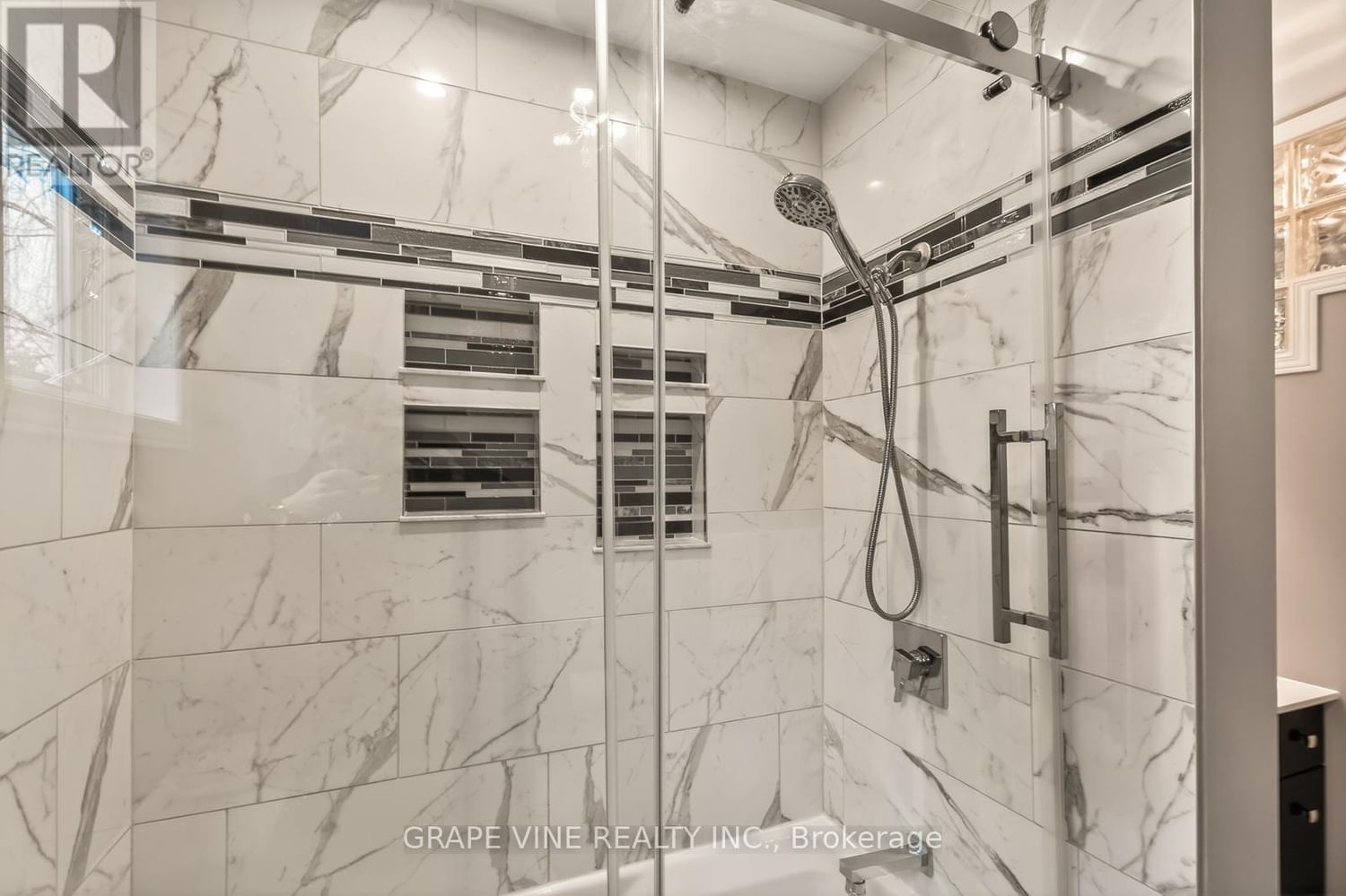 119 SIERRA WOODS DRIVE Image 27