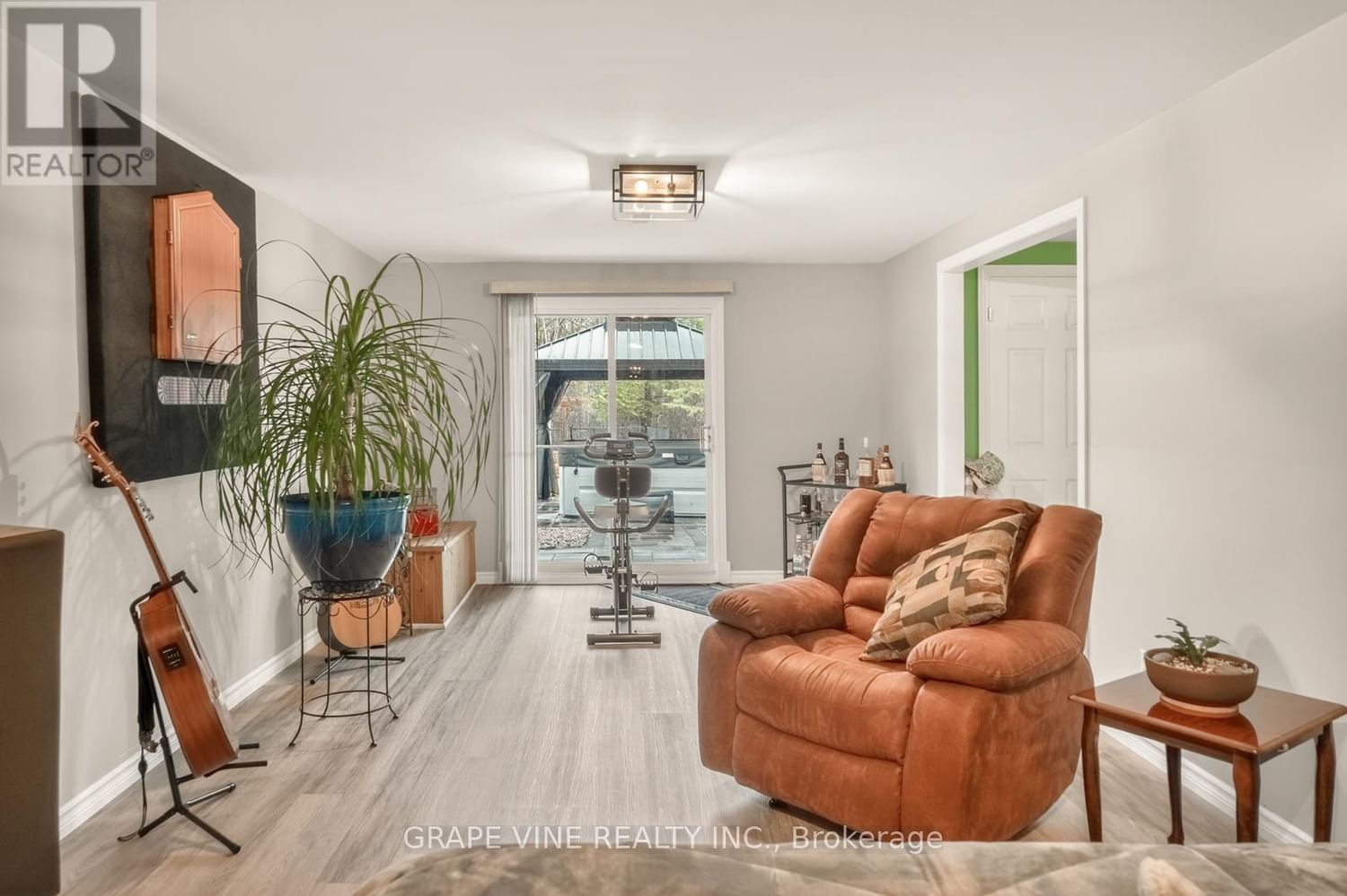 119 SIERRA WOODS DRIVE Image 31