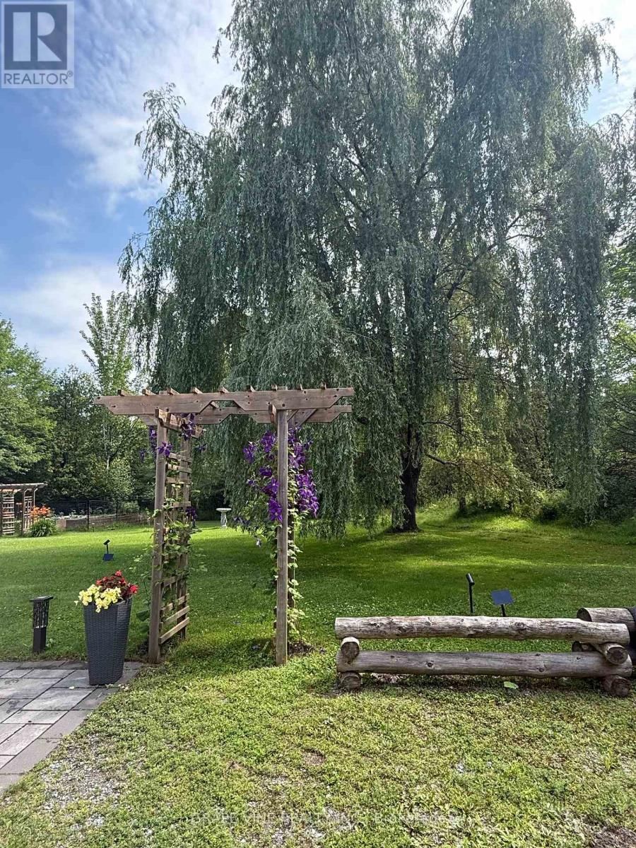 119 SIERRA WOODS DRIVE Image 47