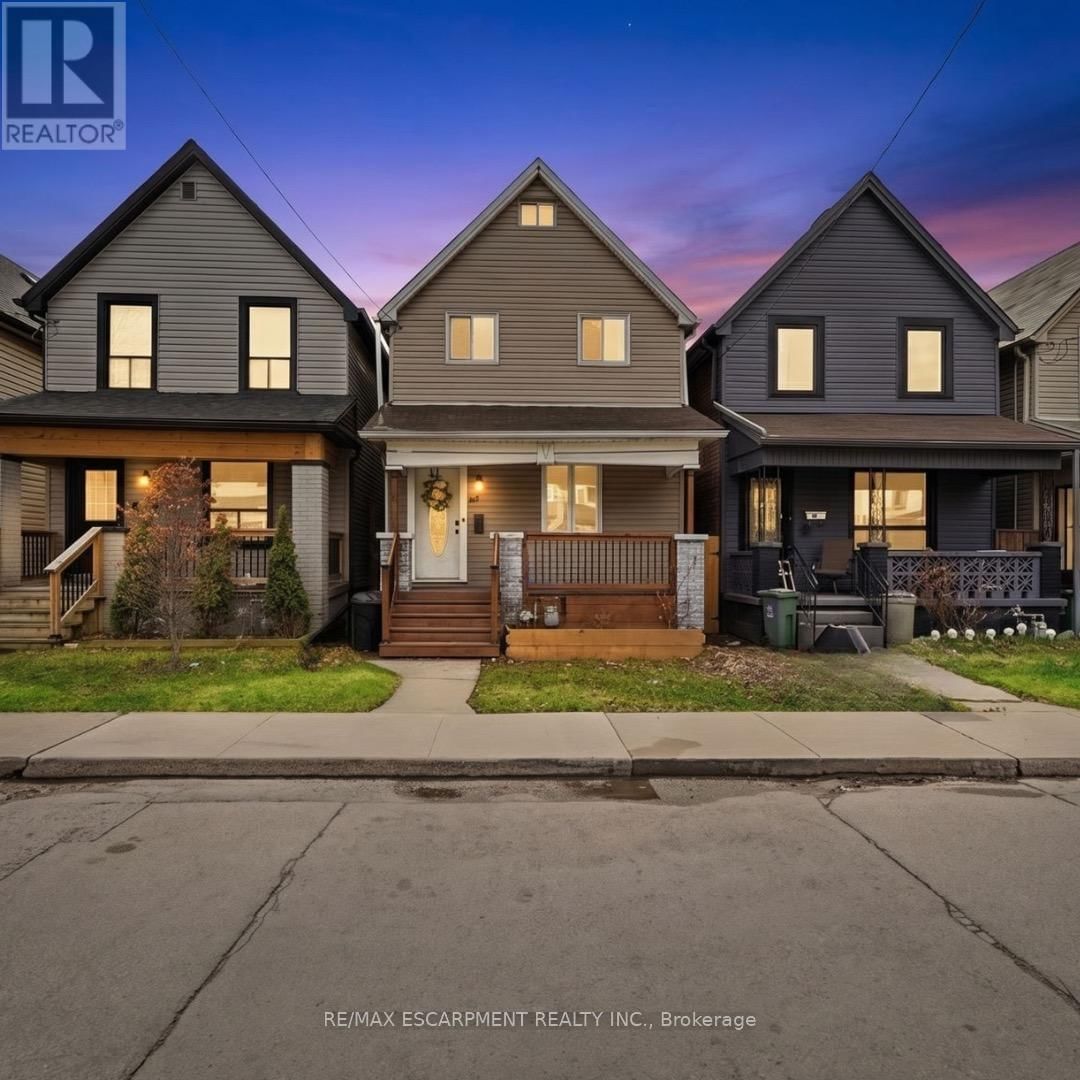 82 CLINTON STREET Image 1