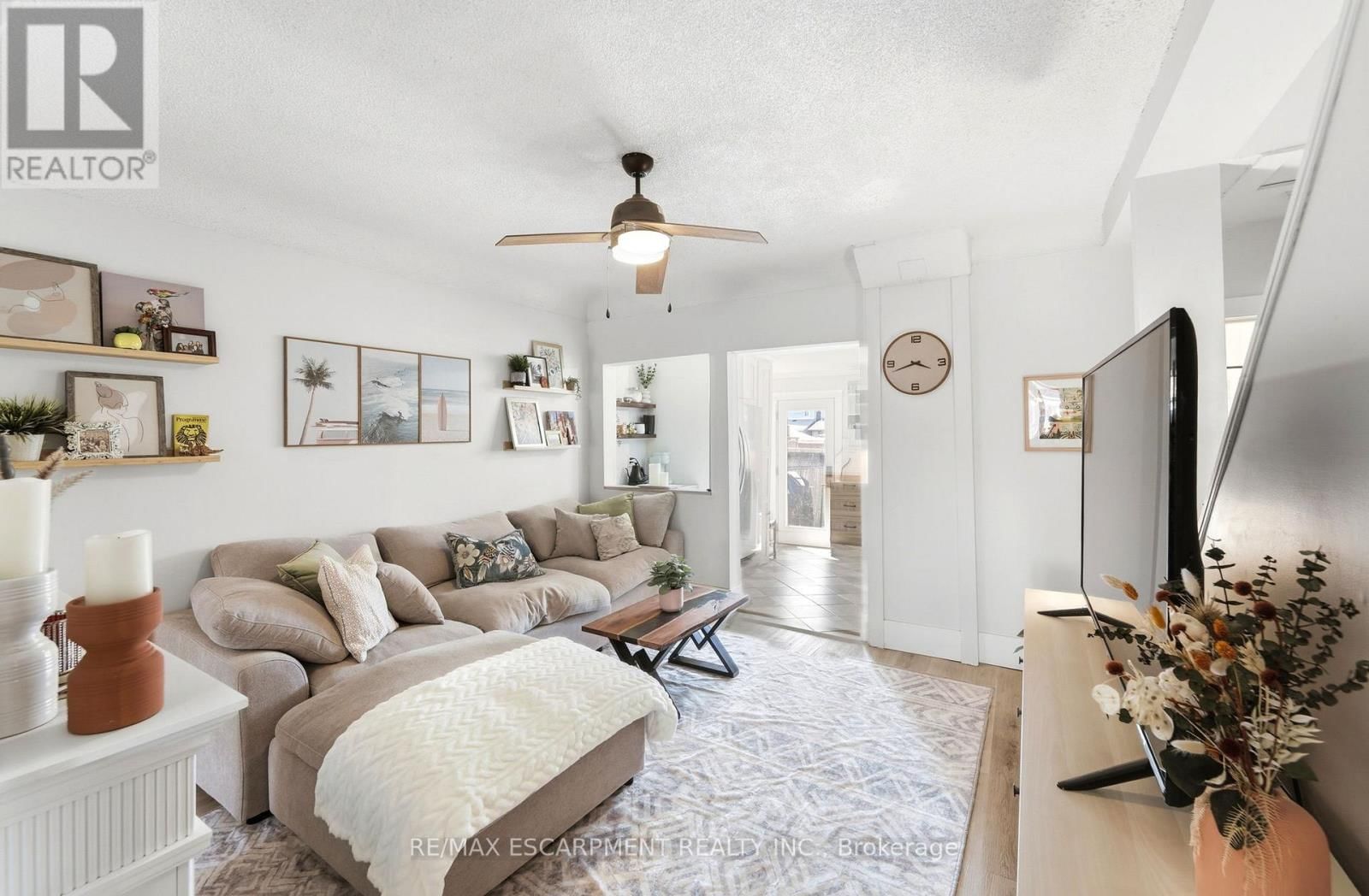 82 CLINTON STREET Image 9