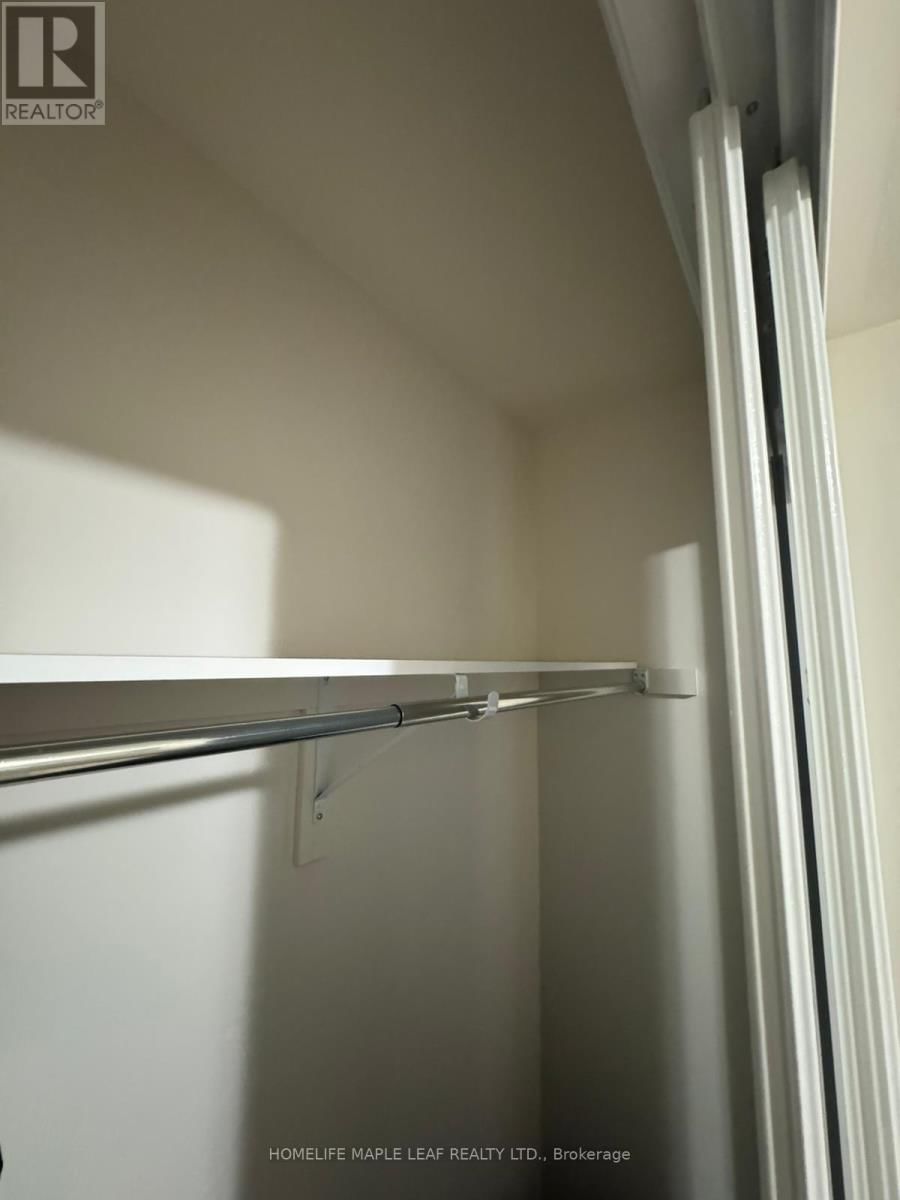 38 BROWN STREET Image 11