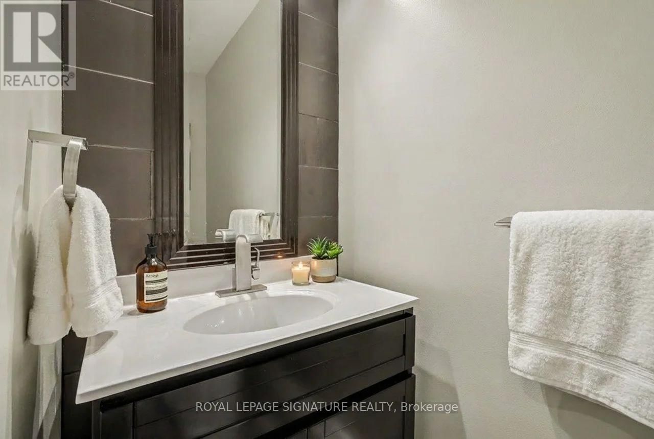 129 TAPESTRY DRIVE Image 20