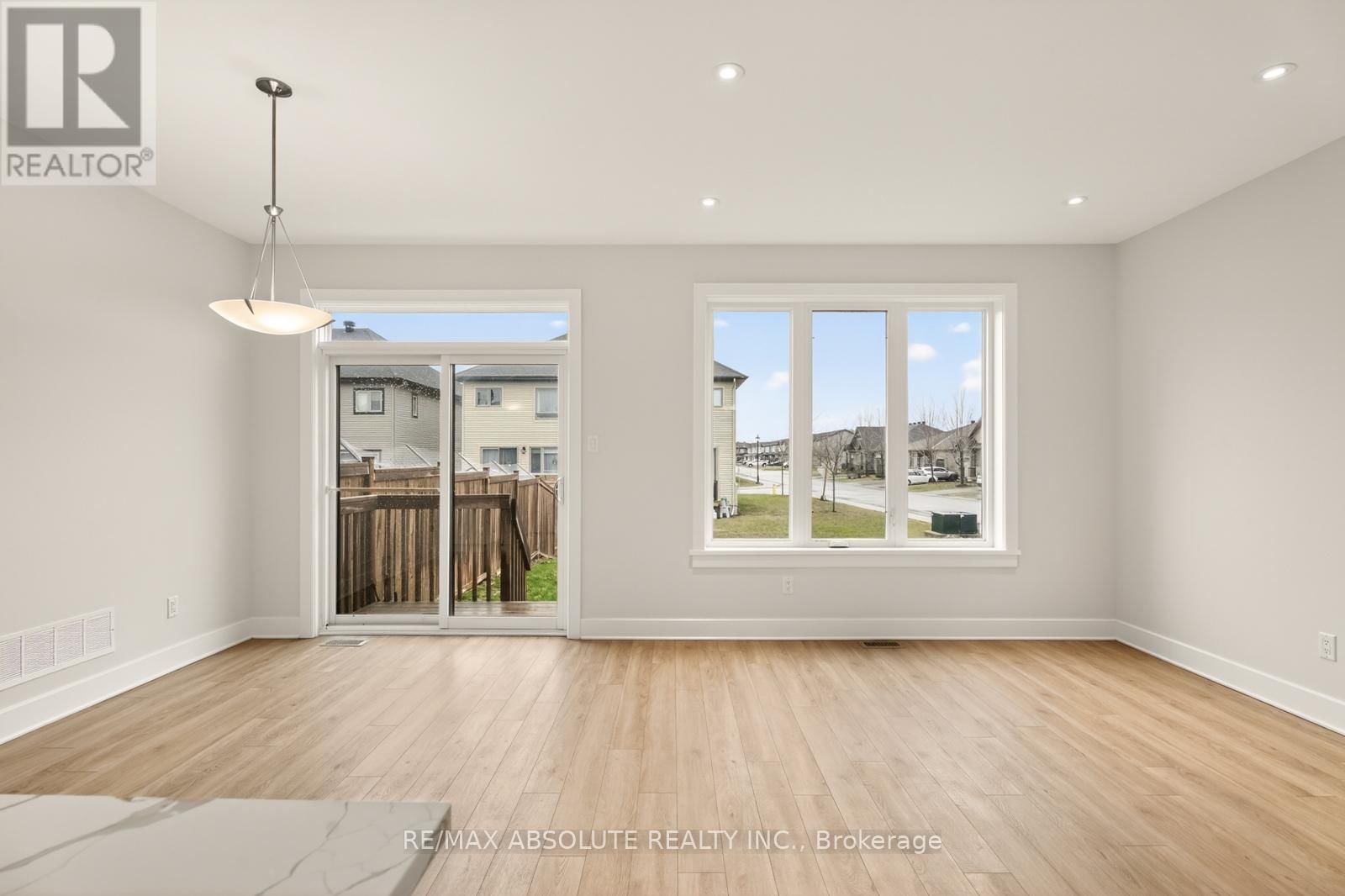 34 TABER STREET Image 15