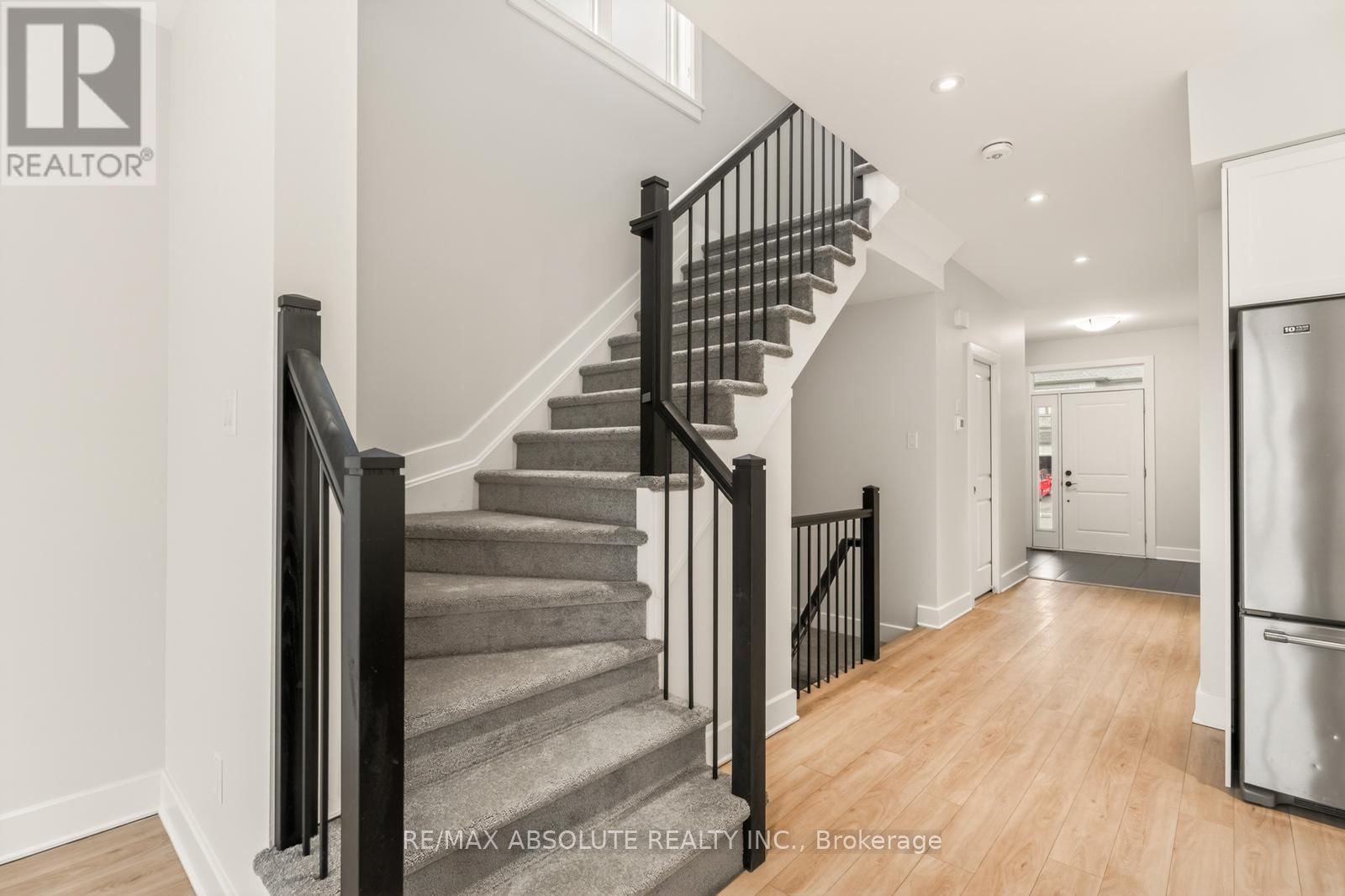 34 TABER STREET Image 18