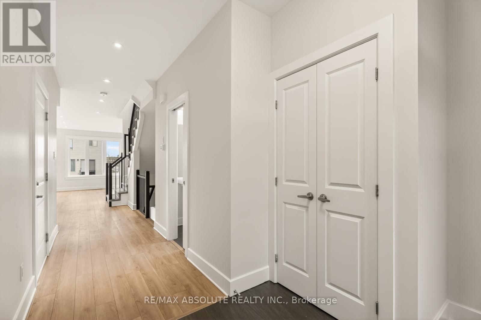 34 TABER STREET Image 5