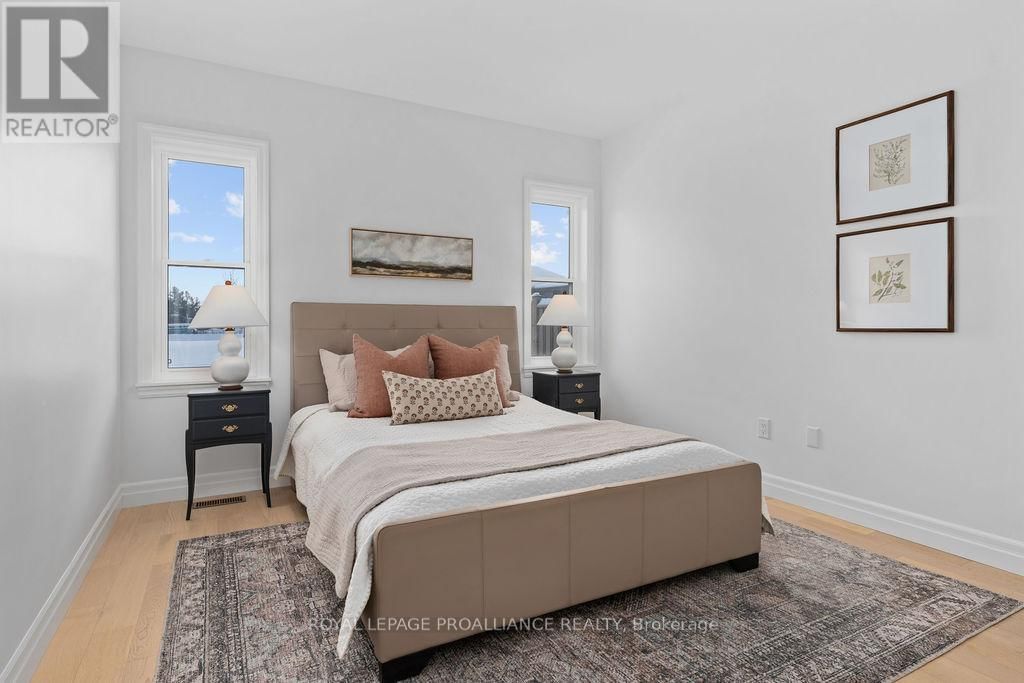 71 SEYMOUR STREET WEST Image 27