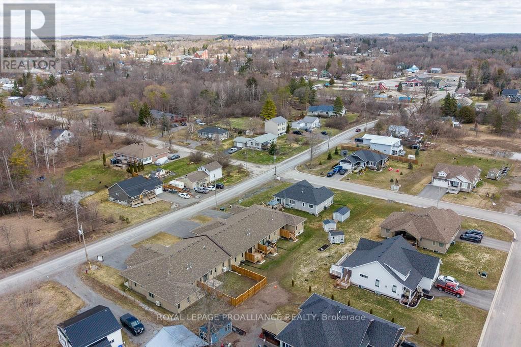 71 SEYMOUR STREET WEST Image 38