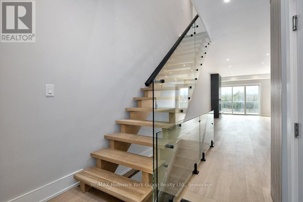 11 WATERVIEW LANE Image 22