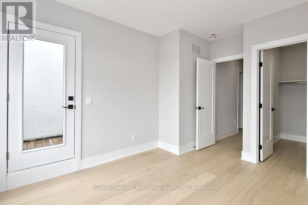 11 WATERVIEW LANE Image 30