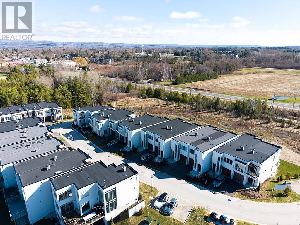 11 WATERVIEW LANE Image 7