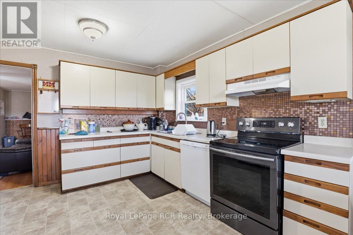 232492 CONCESSION 2 WGR Image 12