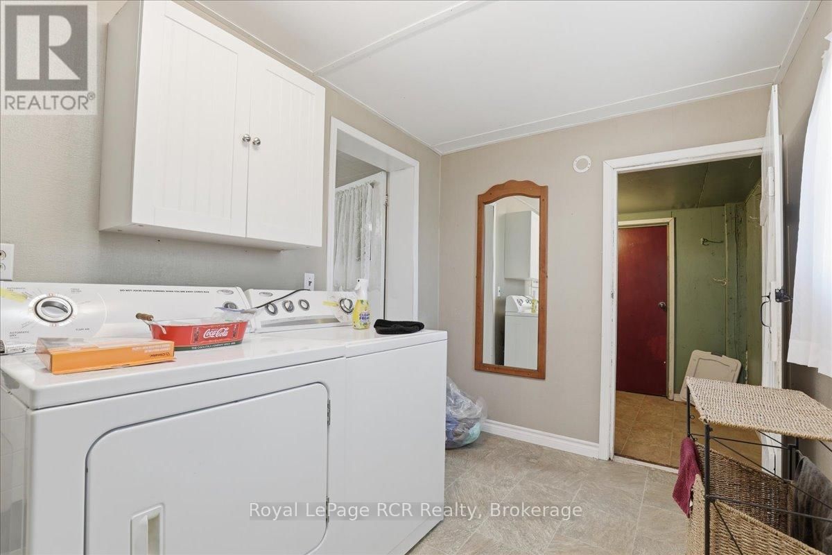 232492 CONCESSION 2 WGR Image 21