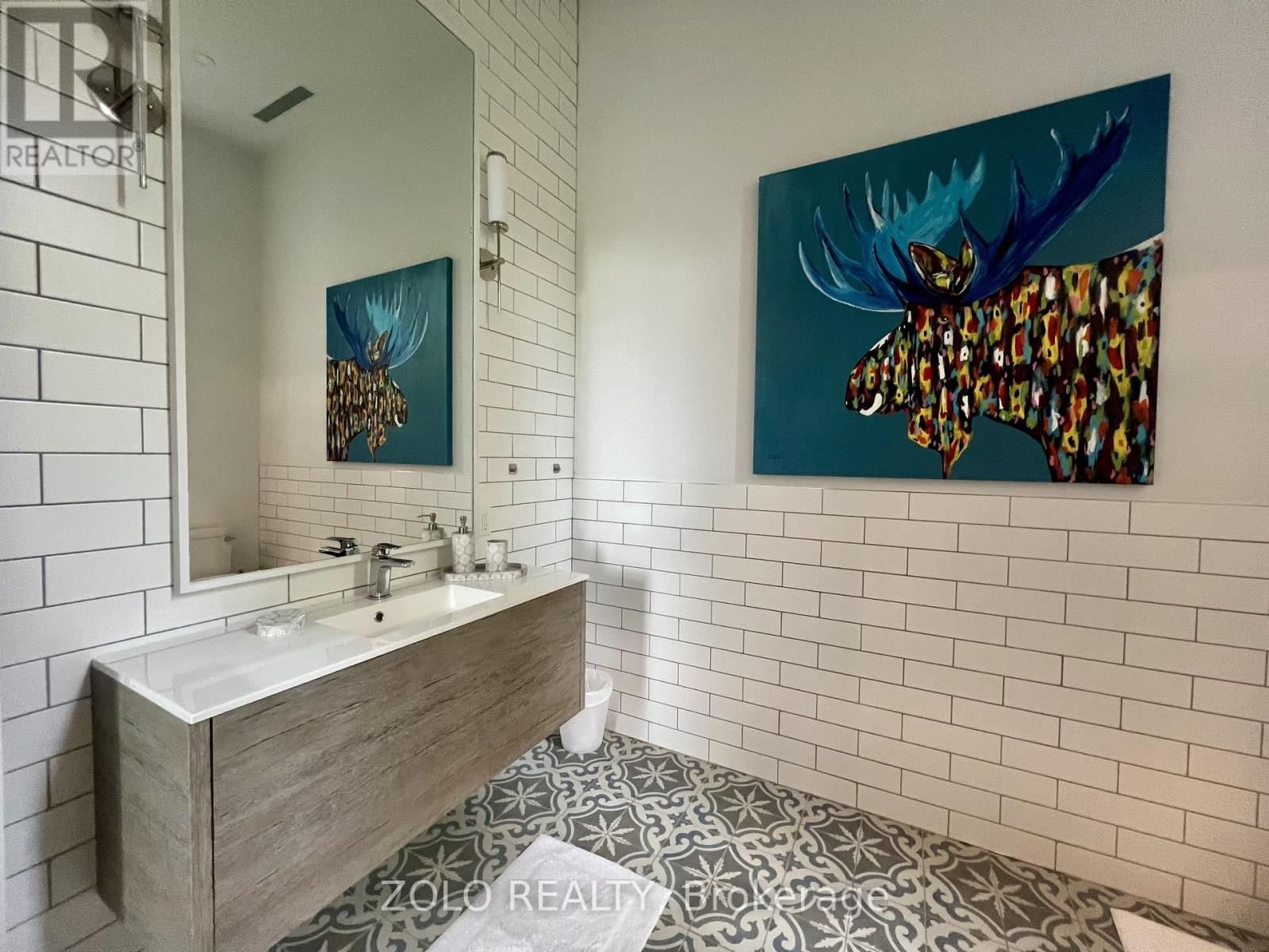 35 ESTATE DRIVE Image 17