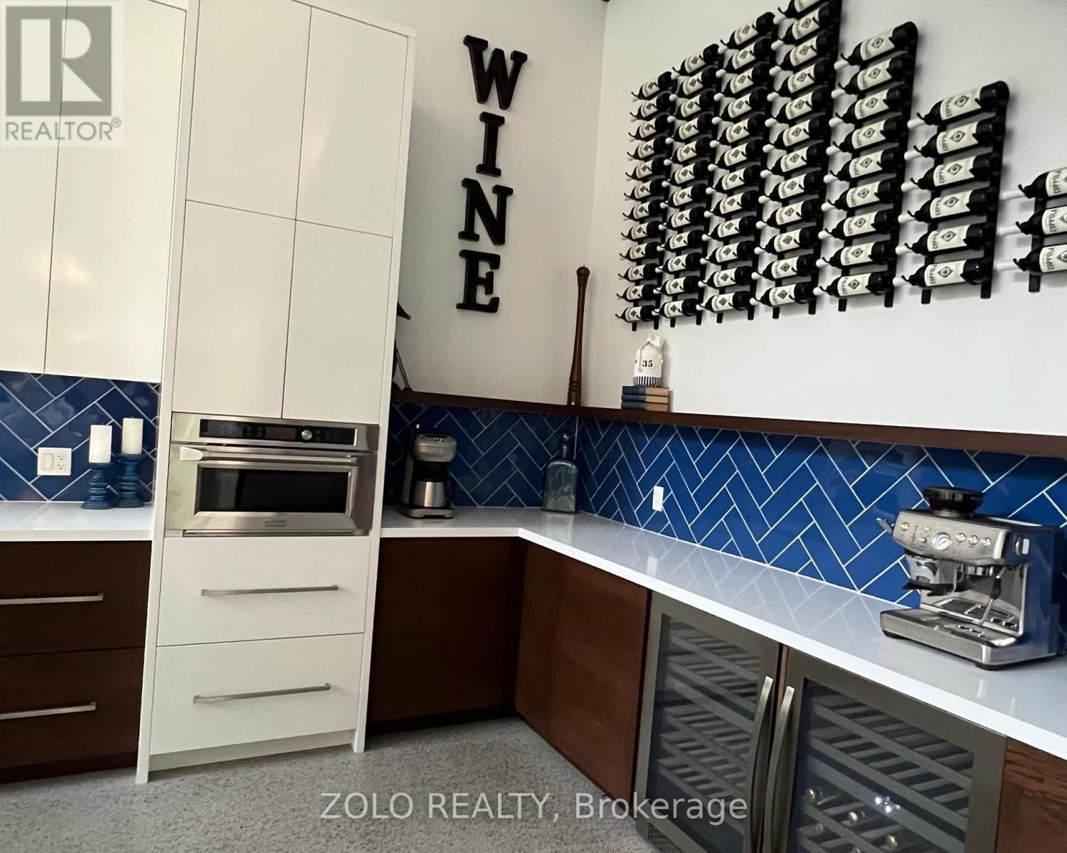 35 ESTATE DRIVE Image 9