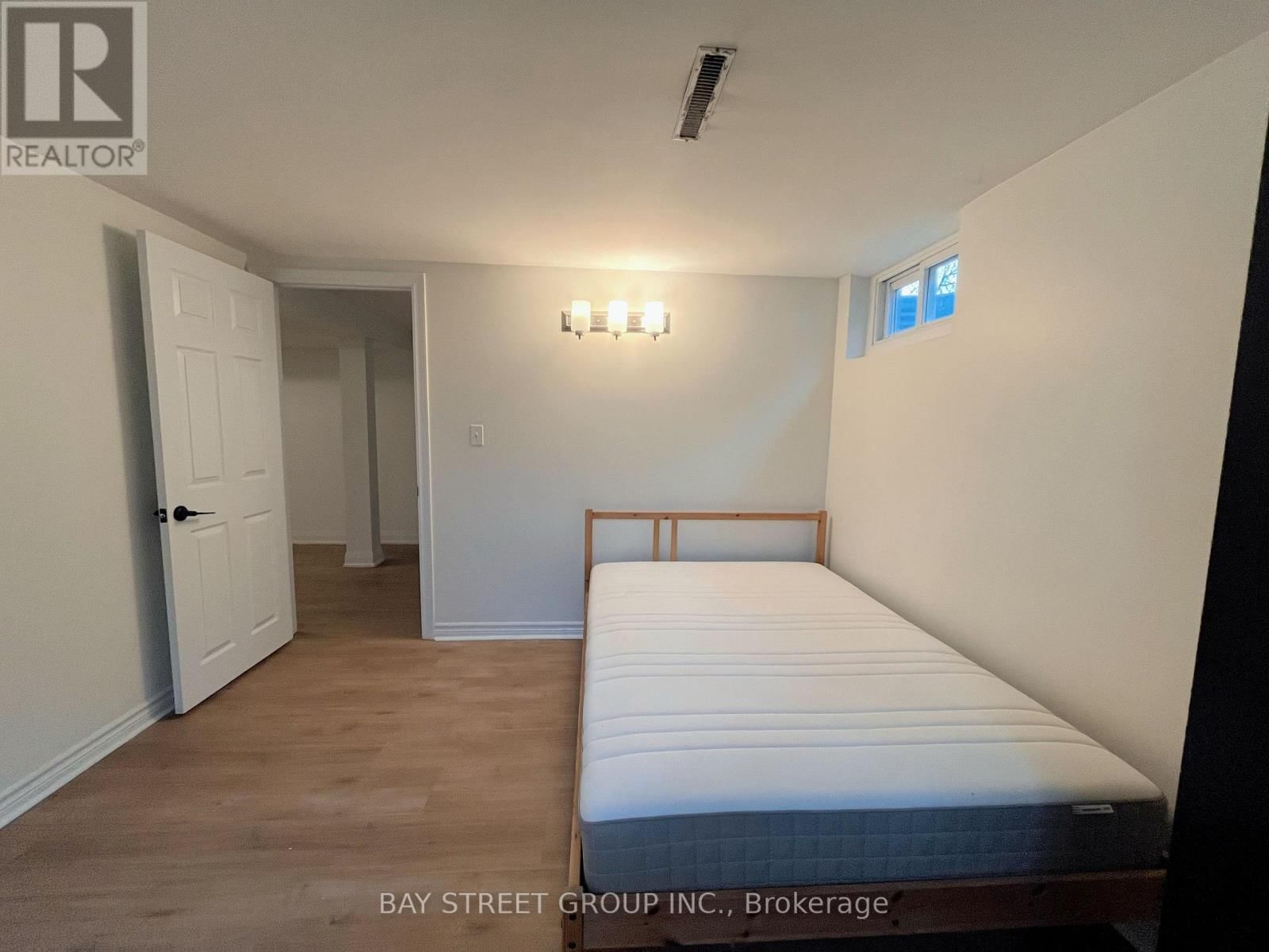 Lower - 12 WAKIL DRIVE Image 12