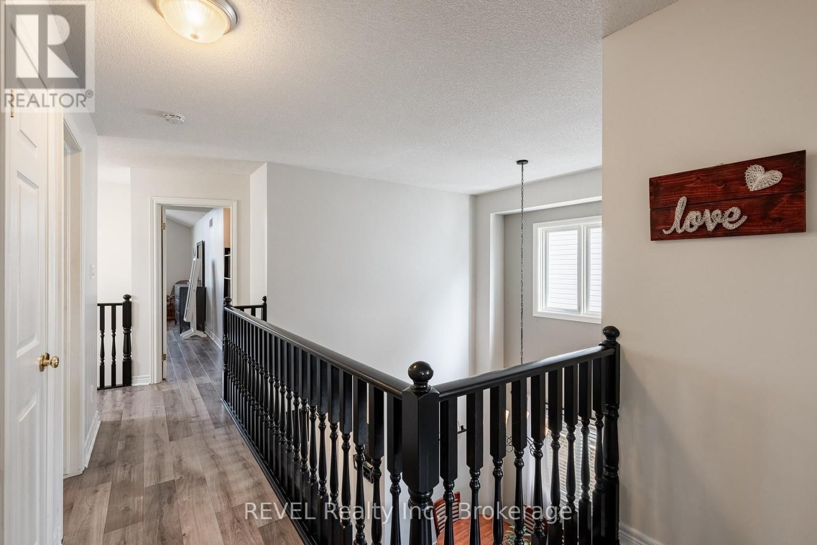 152 SUMMERS DRIVE Image 25