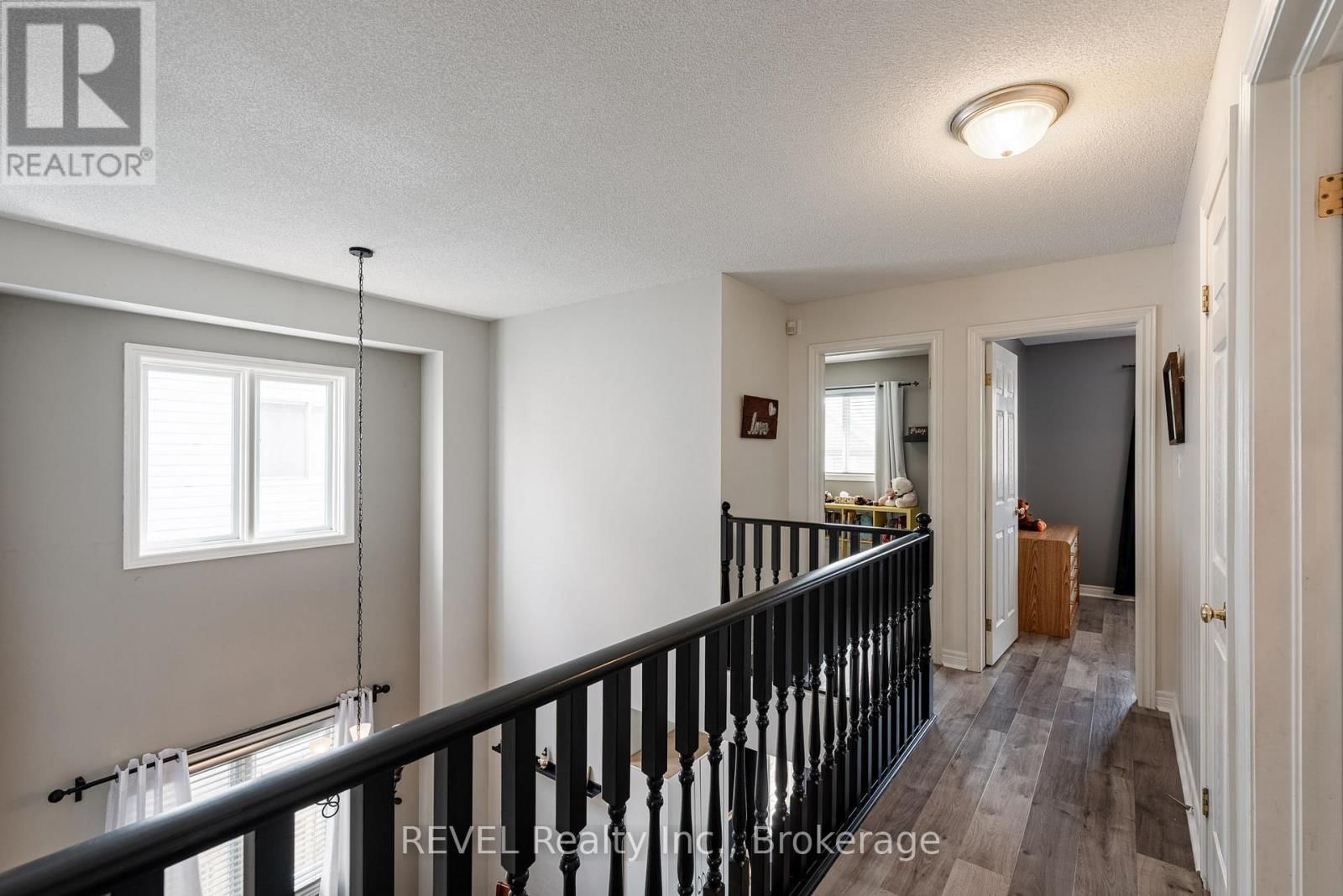 152 SUMMERS DRIVE Image 26