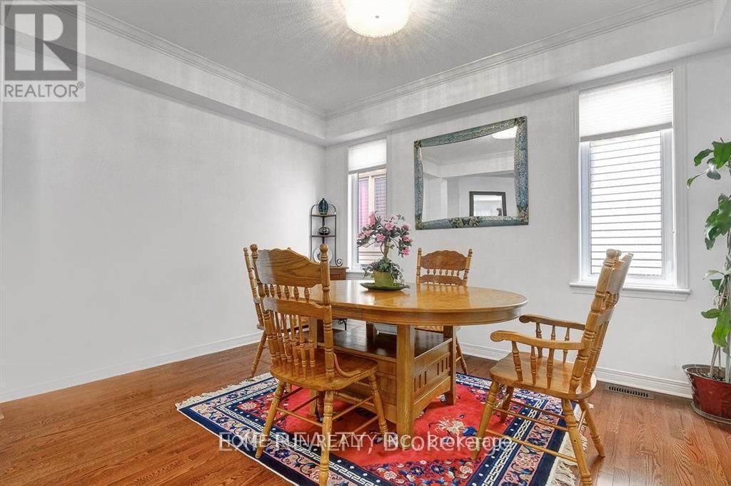 122 RODEO DRIVE Image 19