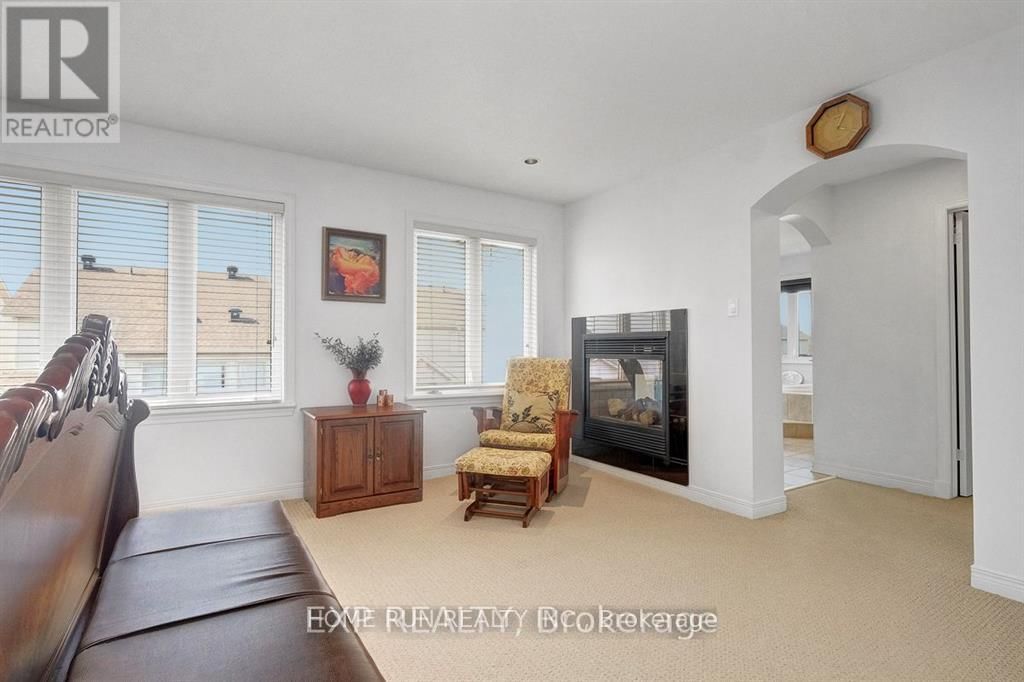 122 RODEO DRIVE Image 29