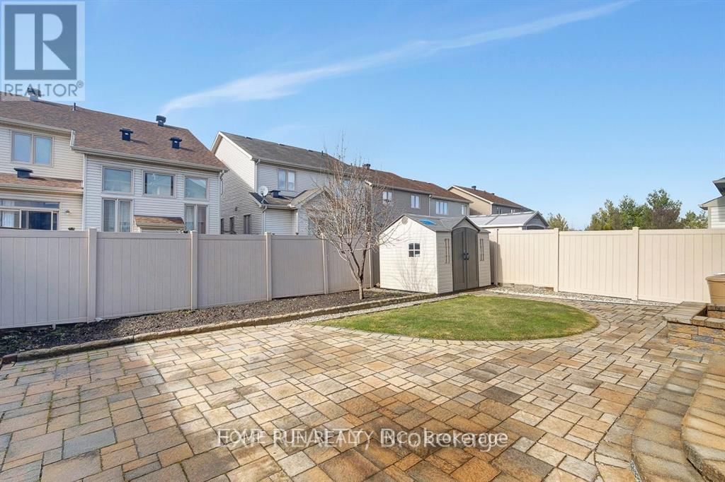 122 RODEO DRIVE Image 42