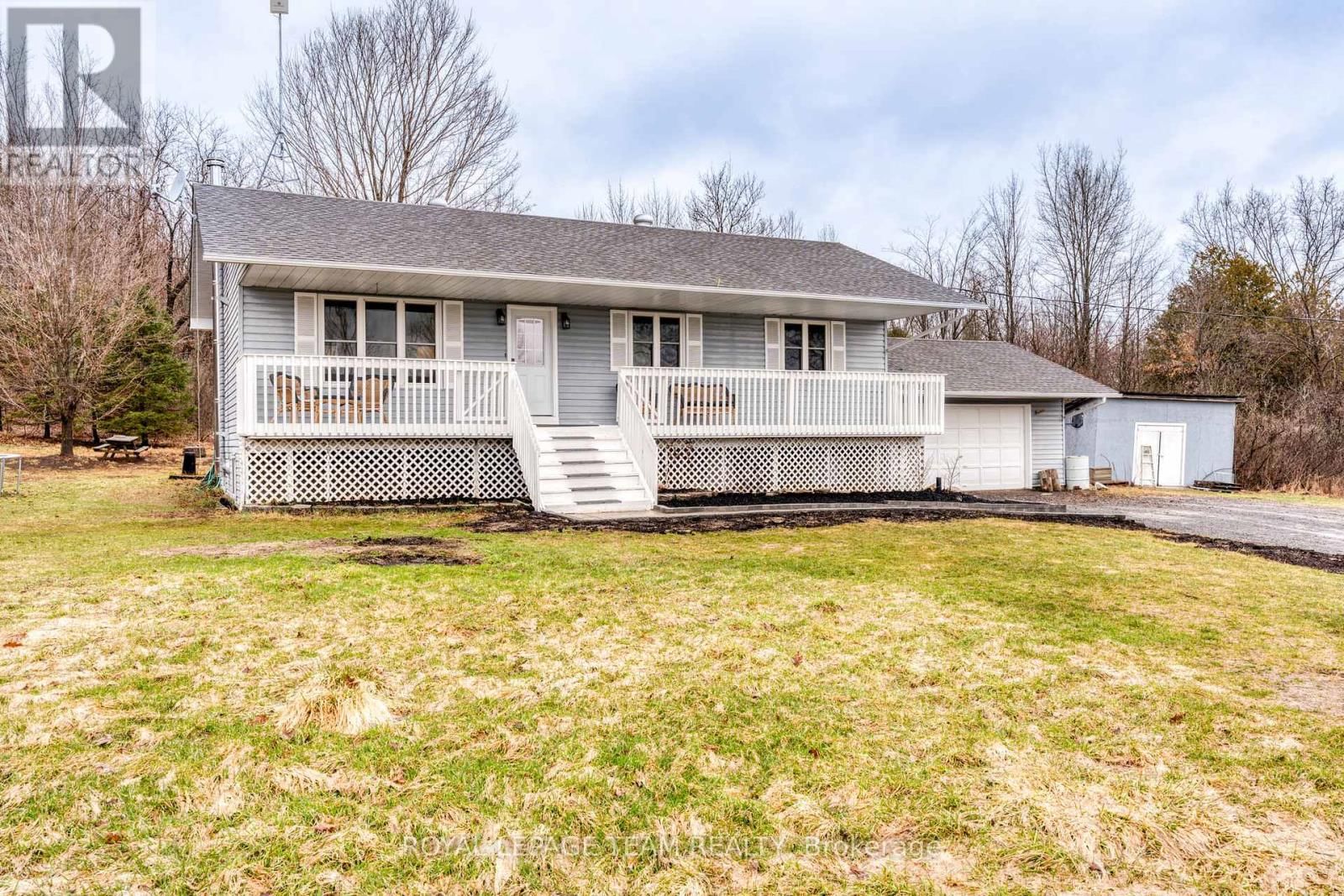 1255 OLD PERTH ROAD Image 1