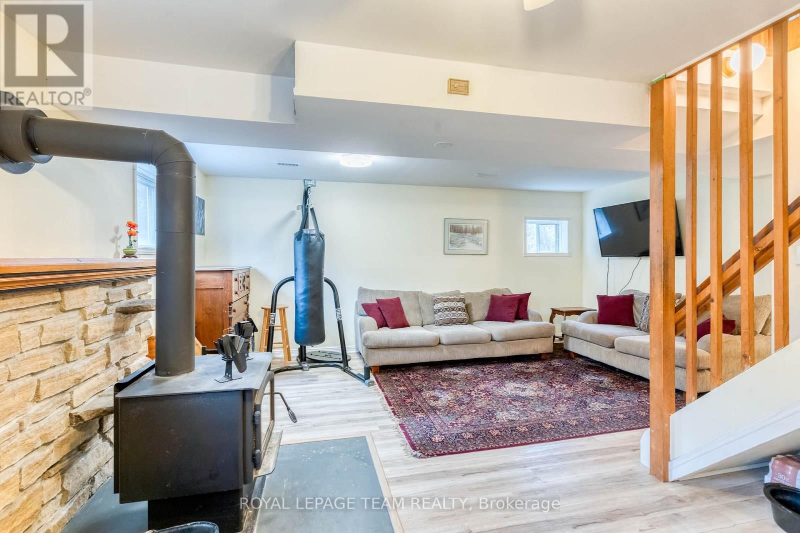 1255 OLD PERTH ROAD Image 17