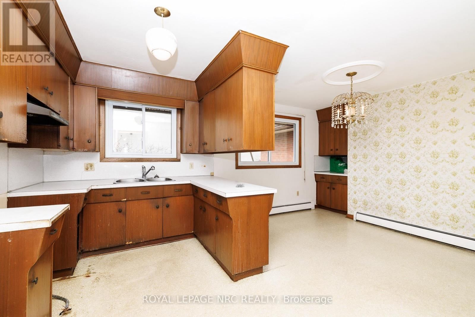 91 REGENT DRIVE SOUTH Image 13