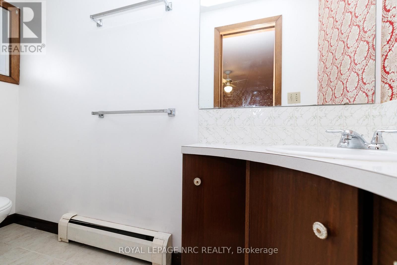 91 REGENT DRIVE SOUTH Image 23