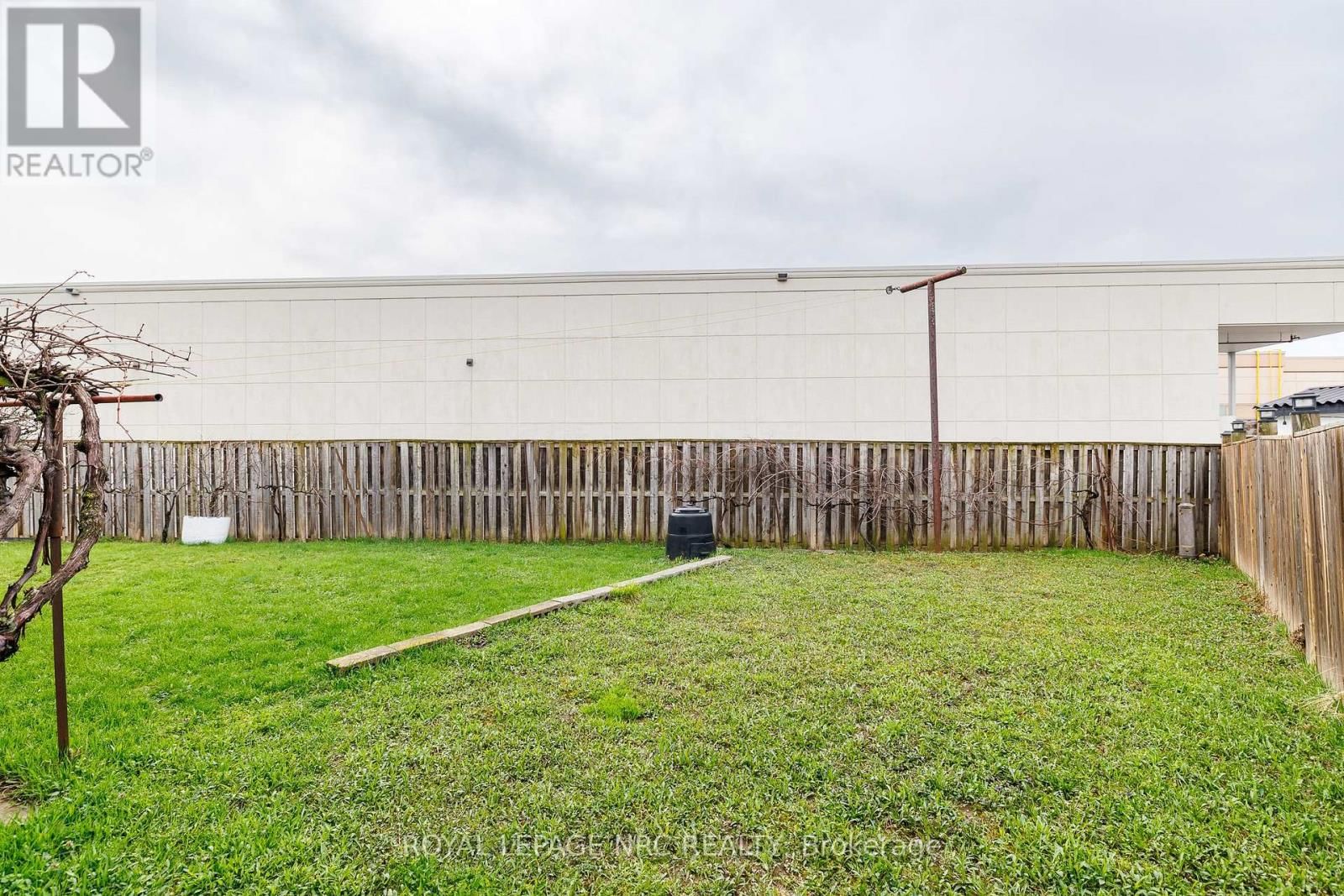 91 REGENT DRIVE SOUTH Image 32